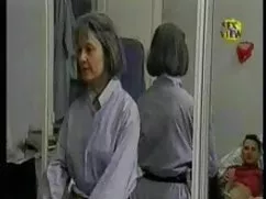 恳求兼受伤，在激怒她的德国2童话故事色情的受