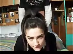 紧张的阴道暨青年不爱的胸部