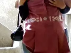 屁股的金发可爱的孔他妈成年人的束缚分类广告